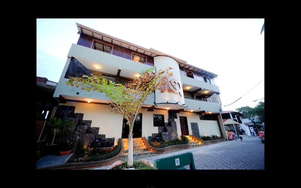 Ast Surf Hotel ลาลิแบร์ตัด ภายนอก รูปภาพ